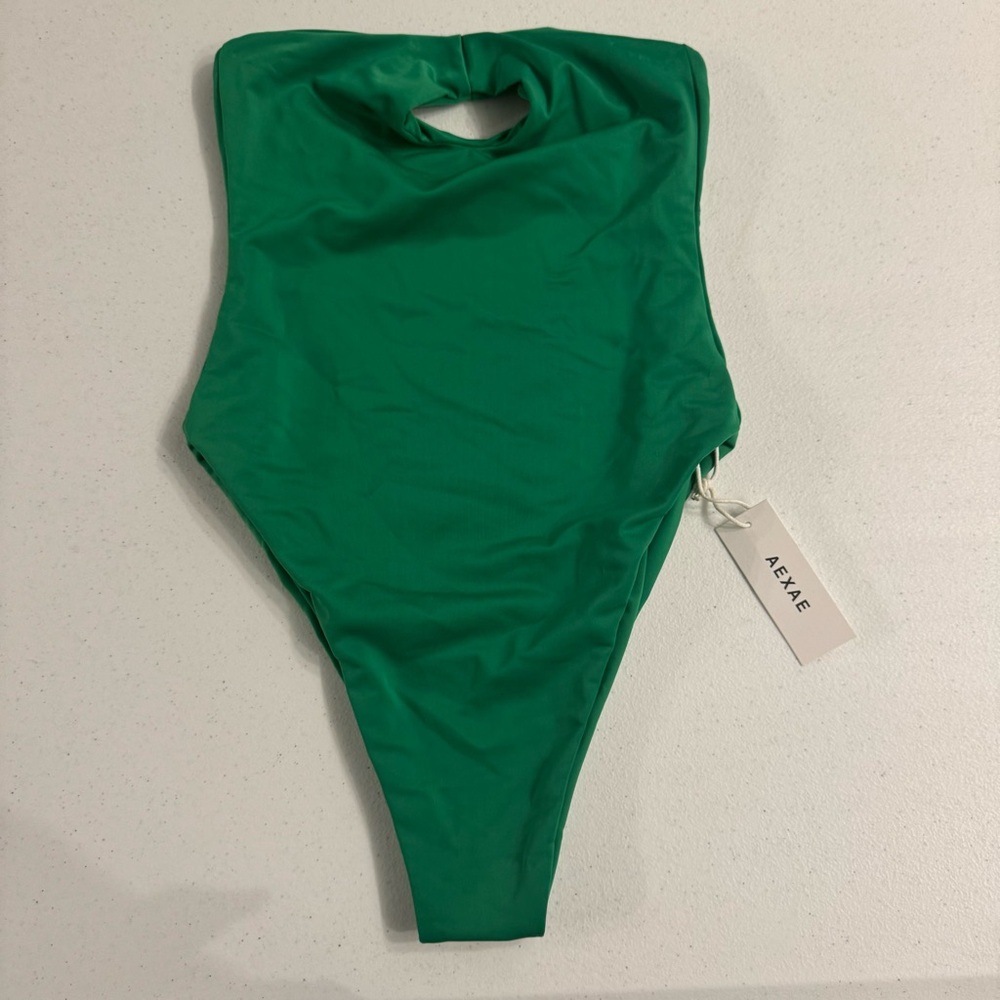 NWT AEXAE ONE PIECE - Picture 3 of 5